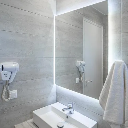 Aparthotel Lord Complex Agios Georgios (Corfu)