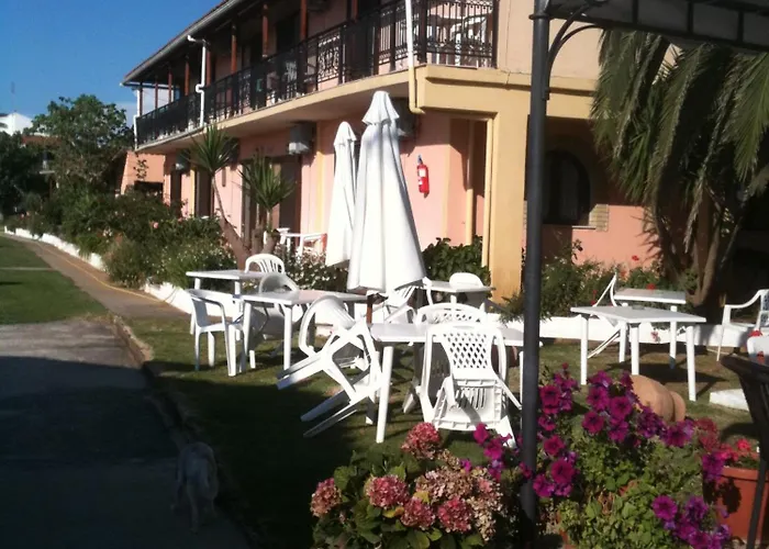 Ξενοδοχείο με διαμερίσματα Lord Complex